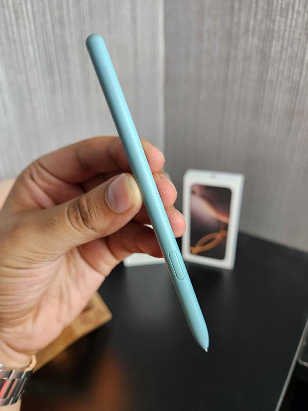 تبلت سامسونگ مدل S6 LITE کاکرده ظرفیت ۶۴ گیگابایت