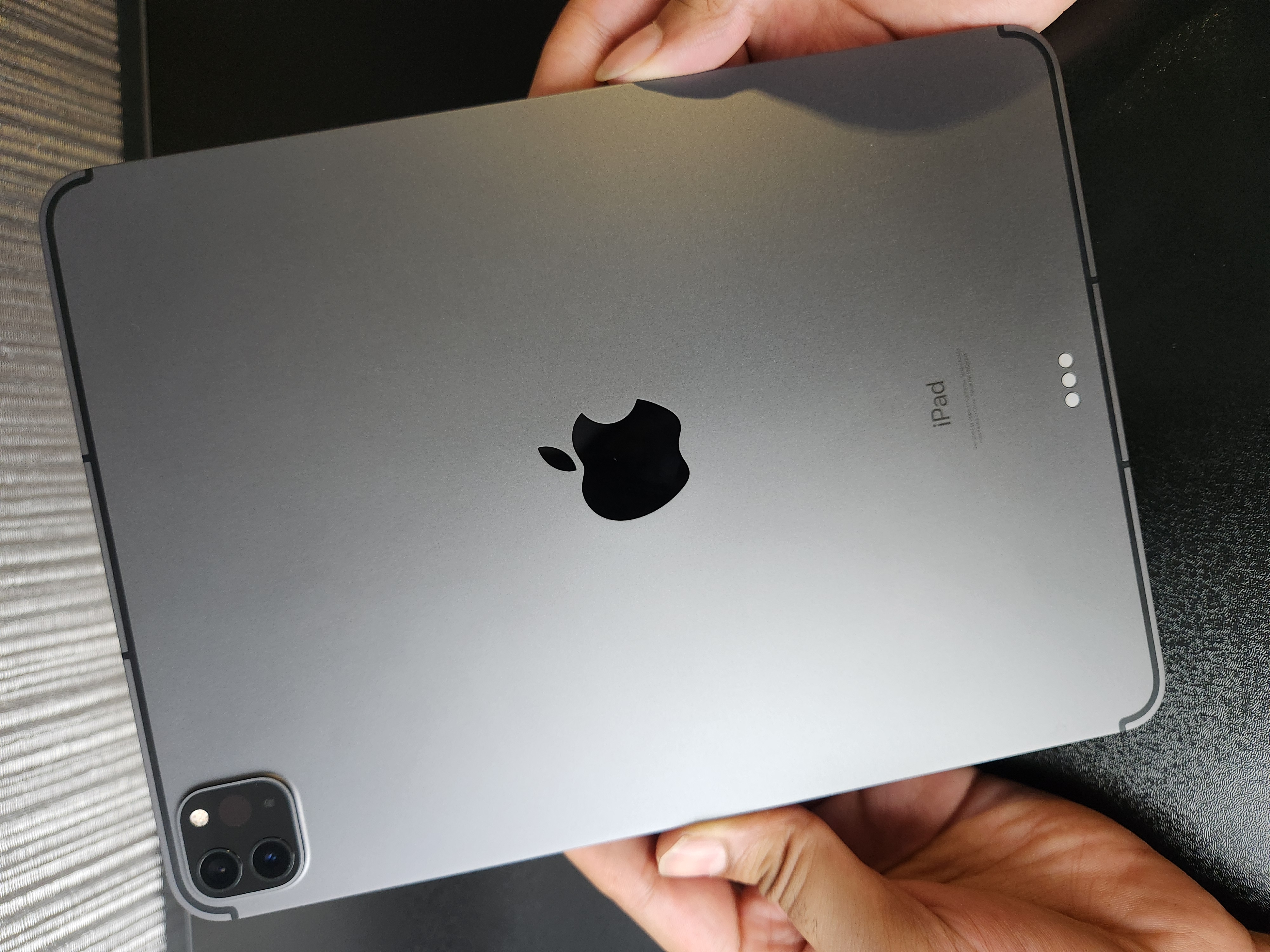 تبلت اپل مدل ipad pro 2021 کارکرده ظرفیت 512 گیگابایت